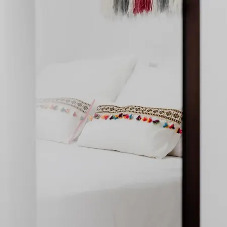 Small In Grotta Naxos Apartment Naxos City